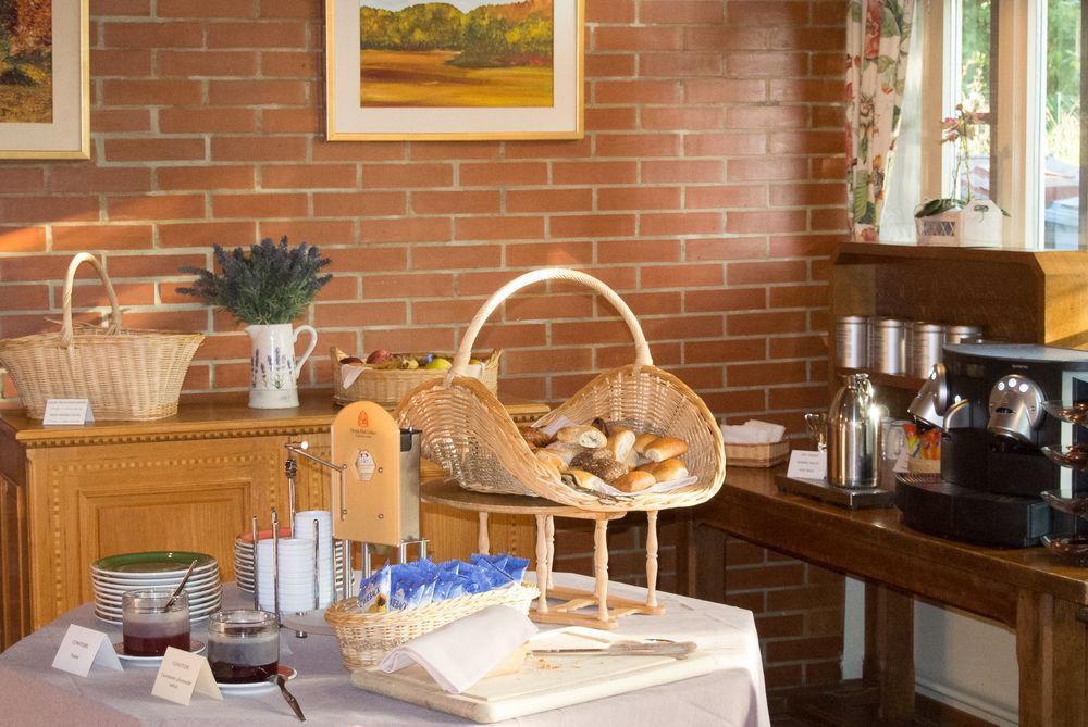 Hostellerie Les Chevreuils Лозана Екстериор снимка