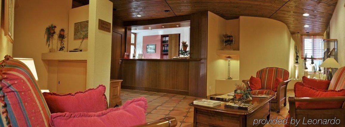 Hostellerie Les Chevreuils Лозана Интериор снимка