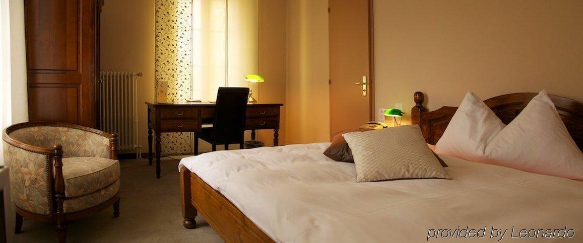 Hostellerie Les Chevreuils Лозана Стая снимка